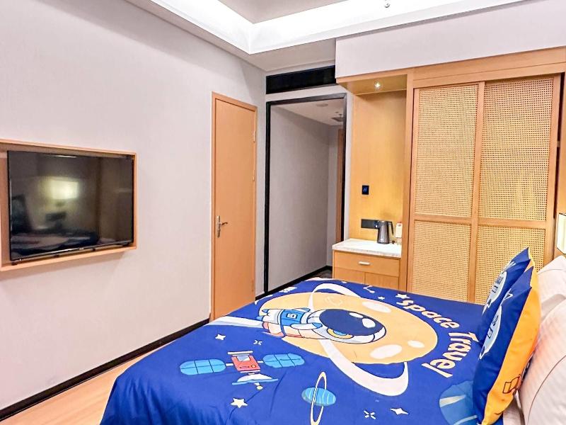 Wyndham Garden Haikou Meilan image