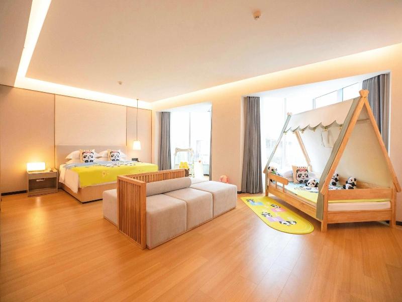Wyndham Garden Haikou Meilan image