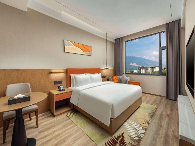 Hawthorn By Wyndham Xishuang Banna Jinghong image