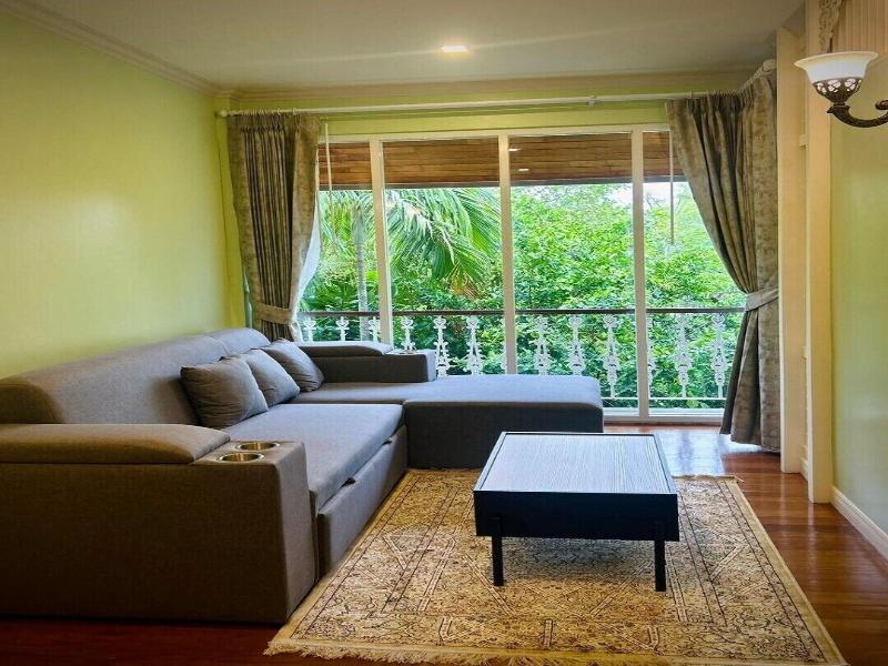 Ip Plus Pool Villa Pattaya image