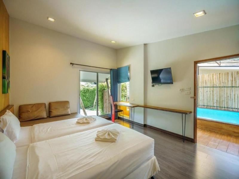 Ip Plus Pool Villa Pattaya image