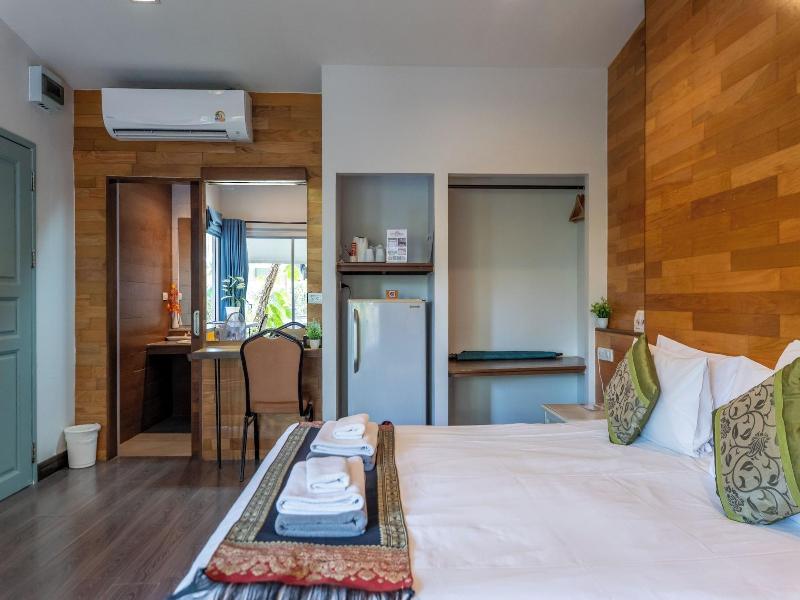 Ip Plus Pool Villa Pattaya image