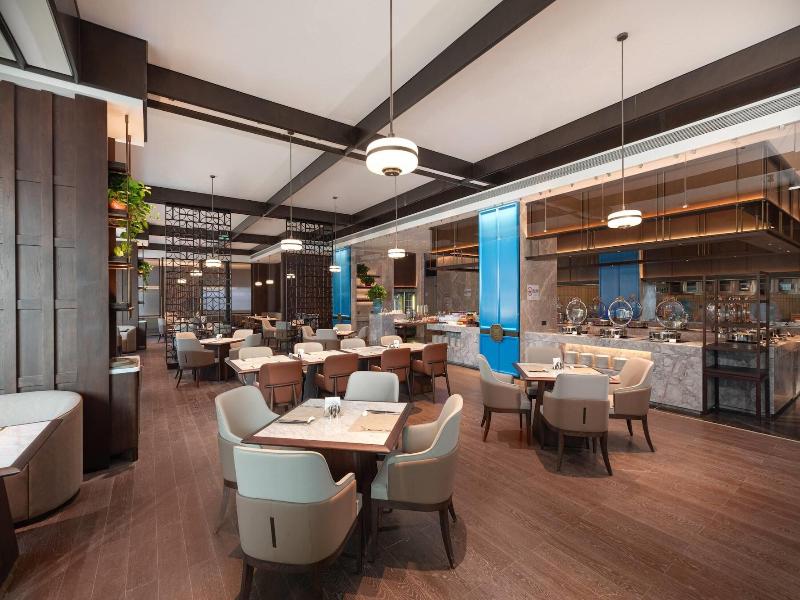 Wyndham Huaihua South — restaurant