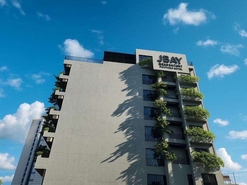 Jbay Beachfront Boutique Hotel image