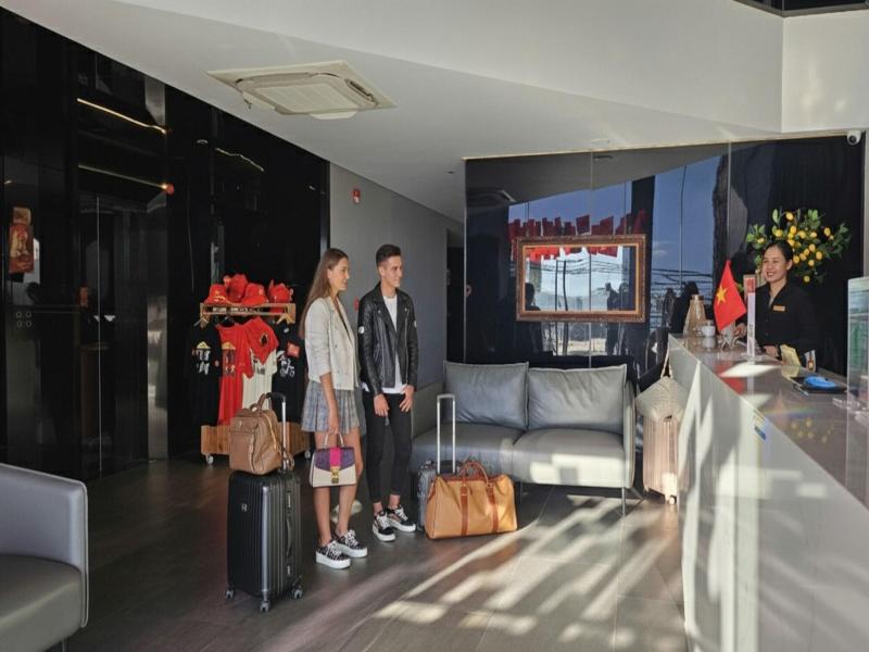 Jbay Beachfront Boutique Hotel image