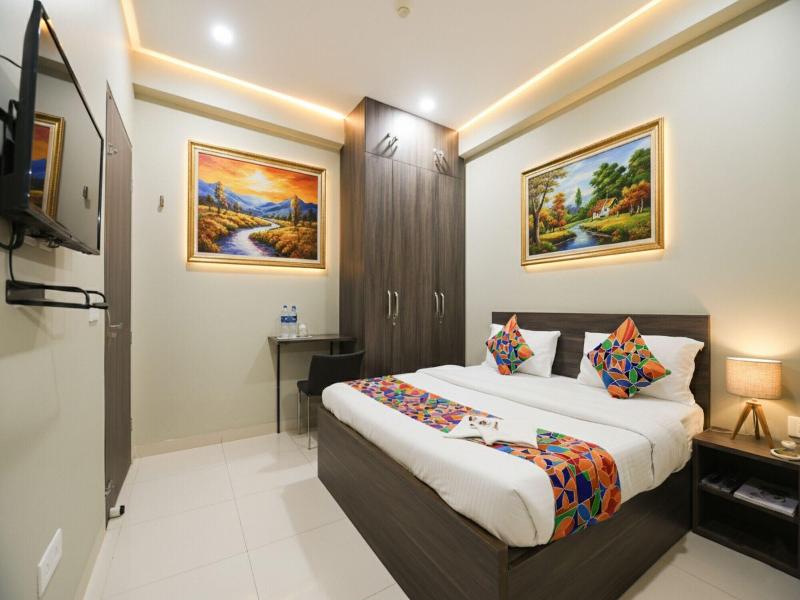 Fabhotel Alpha image