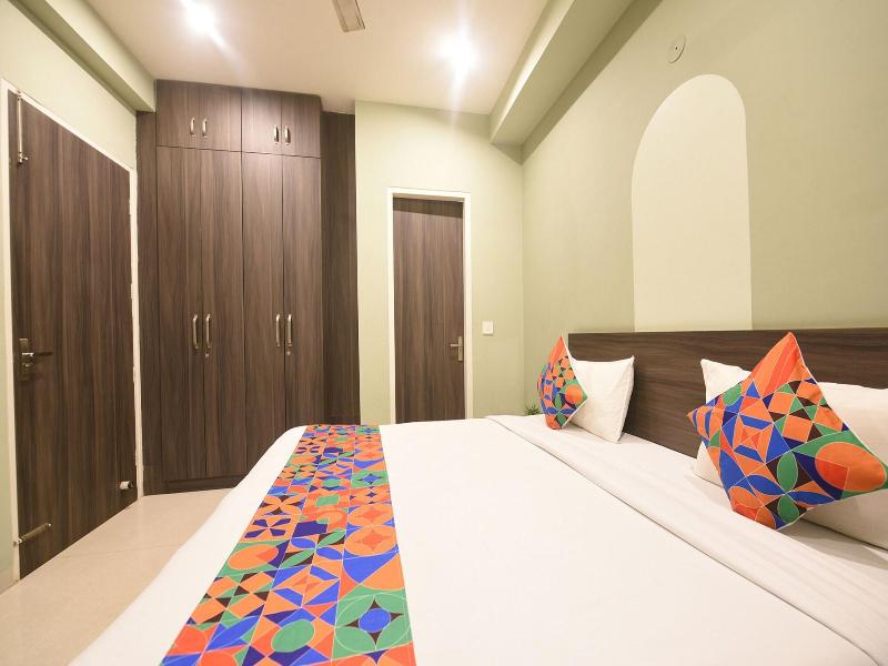 Fabhotel Alpha image