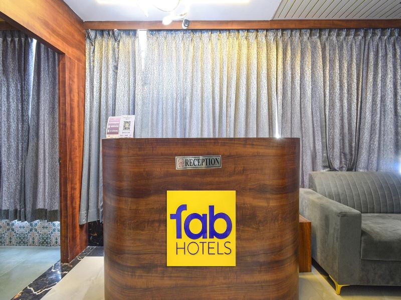 Fabhotel Srs Grand