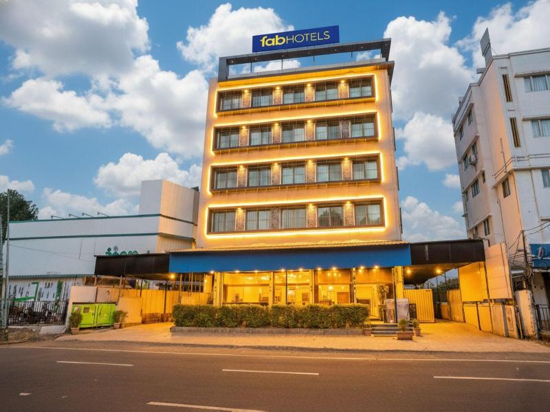 Fabhotel Prime Majhali image
