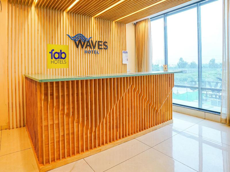 Fabhotel Prime The Waves image