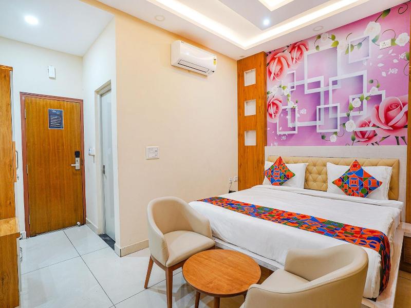 Fabhotel Prime The Waves image