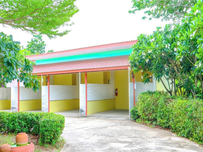 The Moon Resort Phetchaburi image