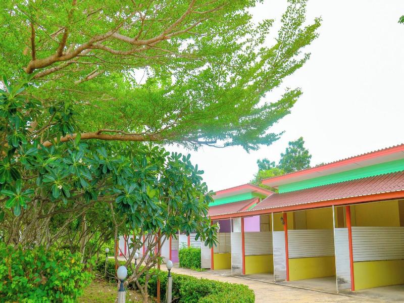 The Moon Resort Phetchaburi image