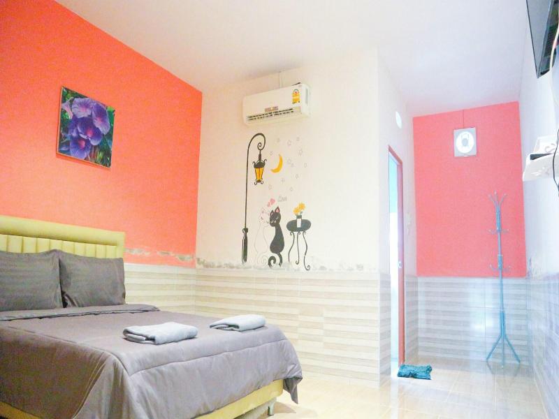 The Moon Resort Phetchaburi image