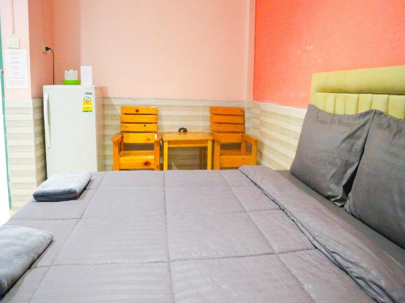 The Moon Resort Phetchaburi image