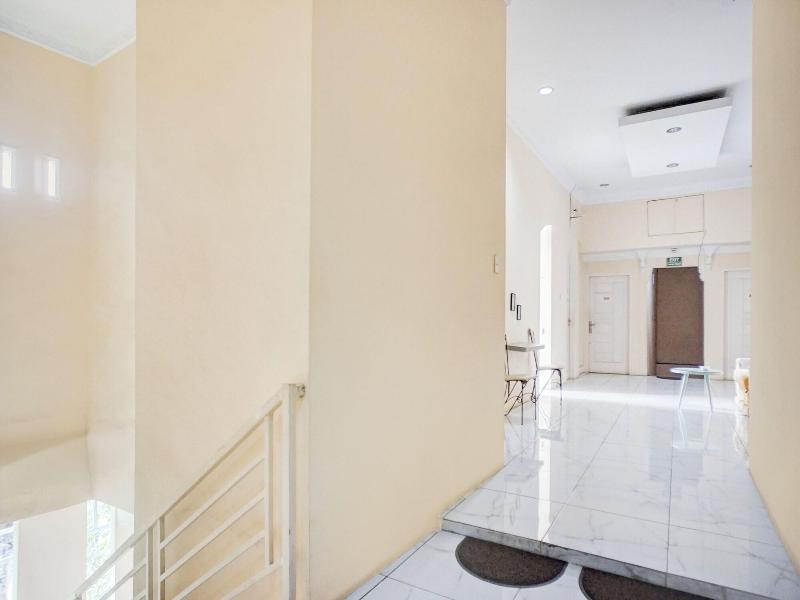 Hotel O Medan City Near Lapangan Benteng Formerl image
