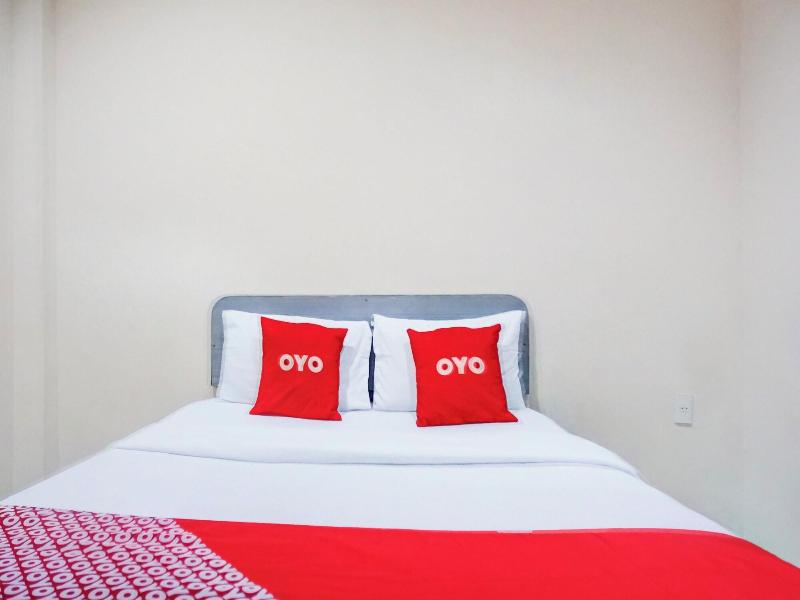 Hotel O Medan City Near Lapangan Benteng Formerl image