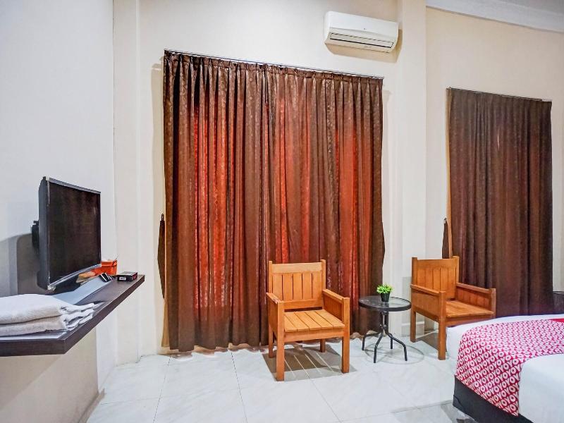 Hotel O Medan City Near Lapangan Benteng Formerl image