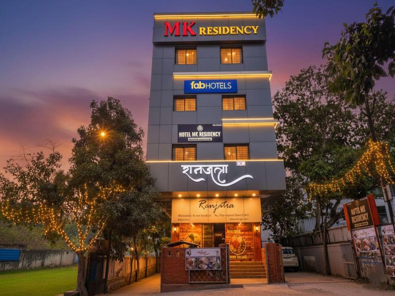 Fabhotel Phoenix Inn image