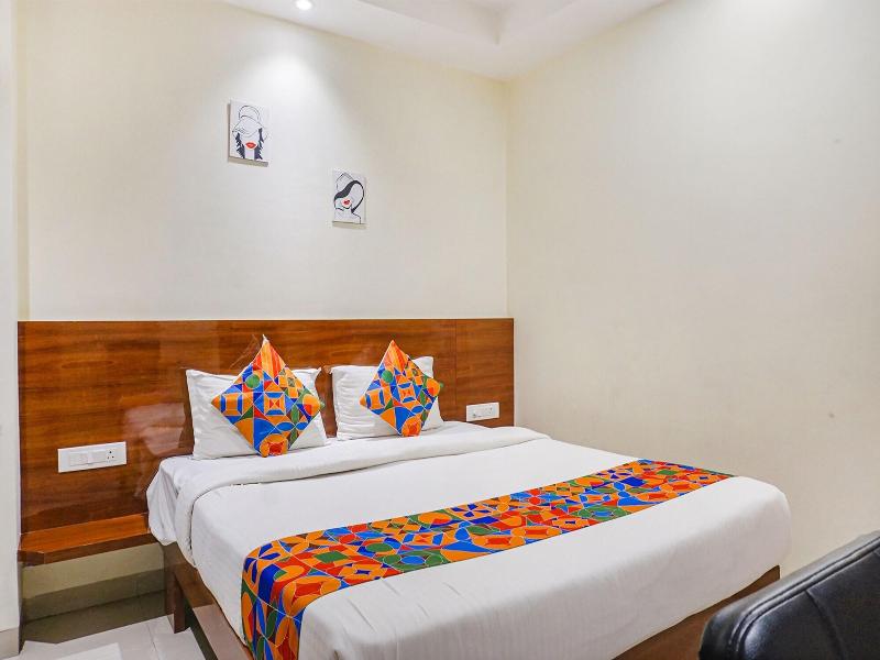 Fabhotel Phoenix Inn image