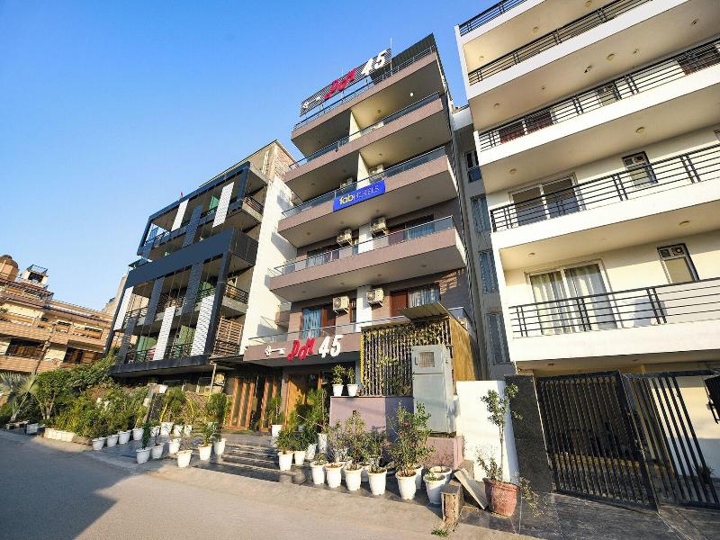 Fabhotel Dm 45 image