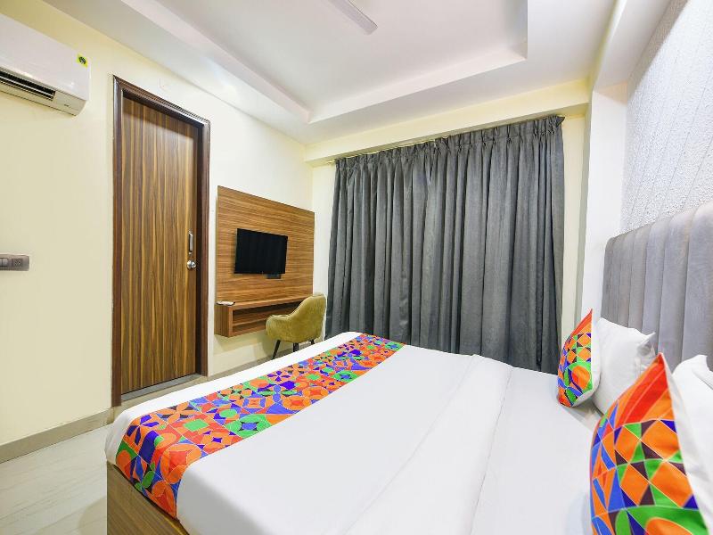 Fabhotel Dm 45 image