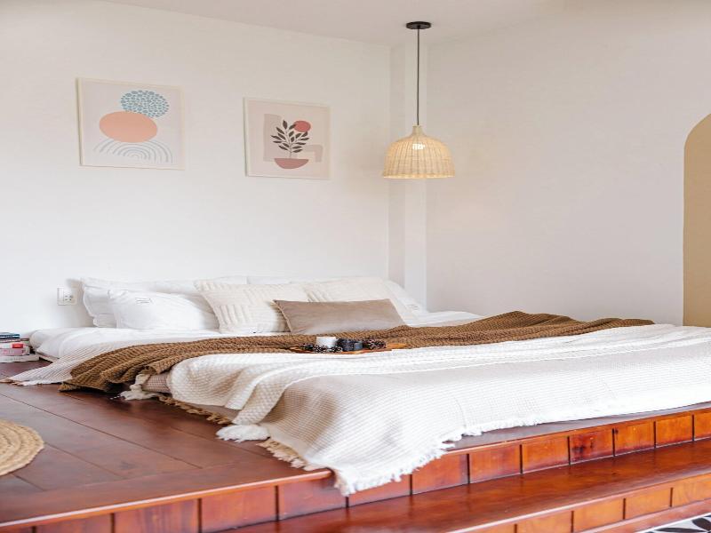 Be Youth Villa image