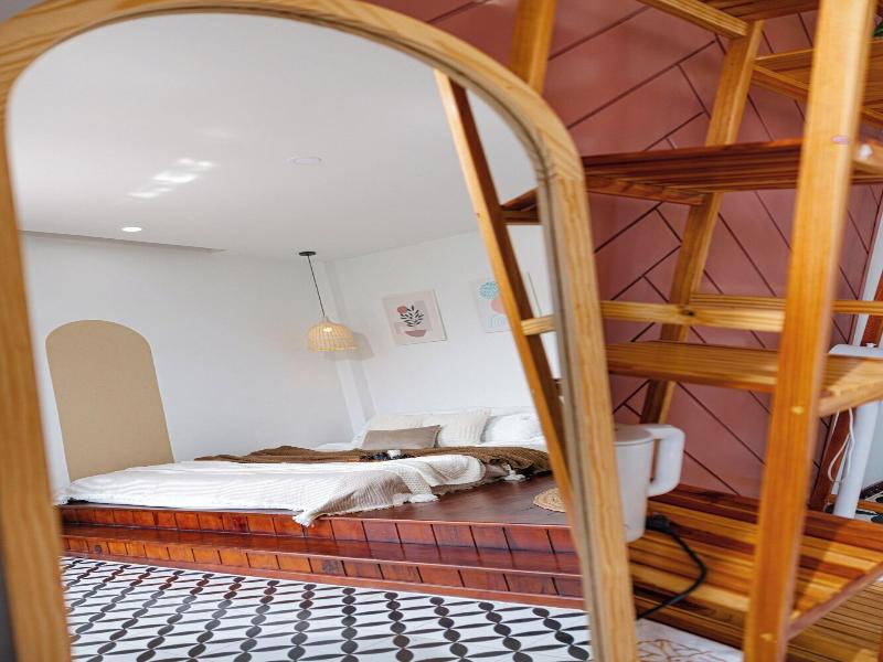 Be Youth Villa image