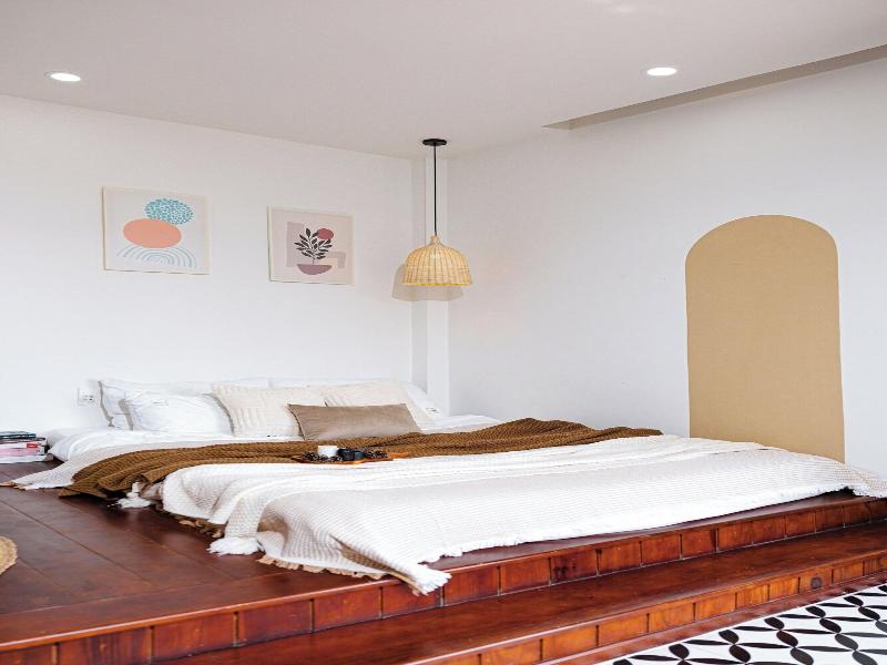 Be Youth Villa image