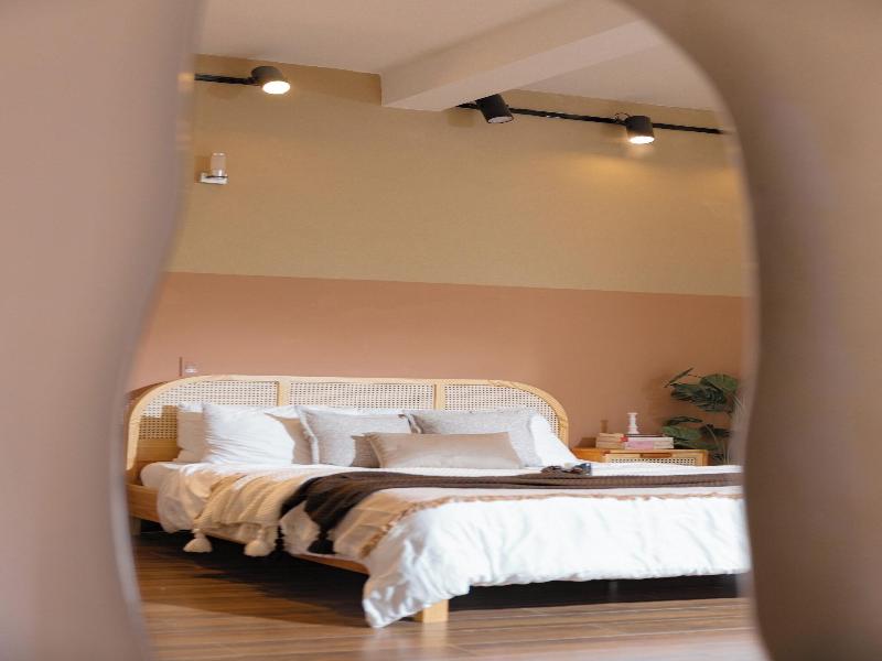 Be Youth Villa image