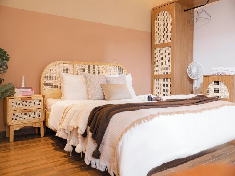 Be Youth Villa image