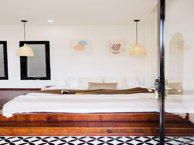 Be Youth Villa image