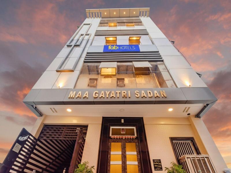 Fabhotel Maa Gayatri Sadan — general view