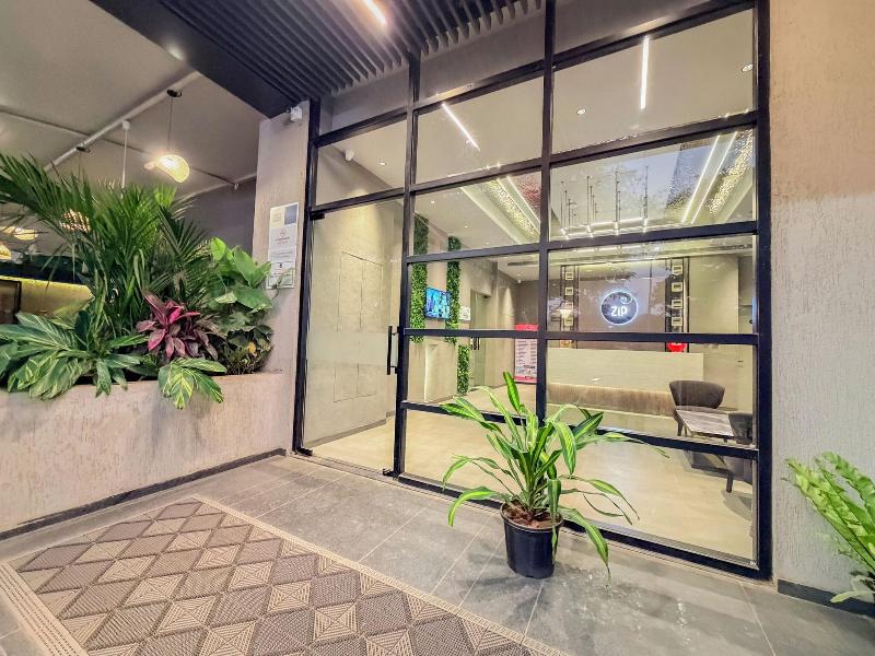 Zip By Spree Hotels Chinchwad image