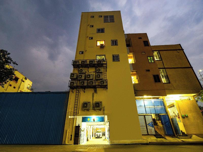 Fabhotel Vk's Gandimaisamma — general view