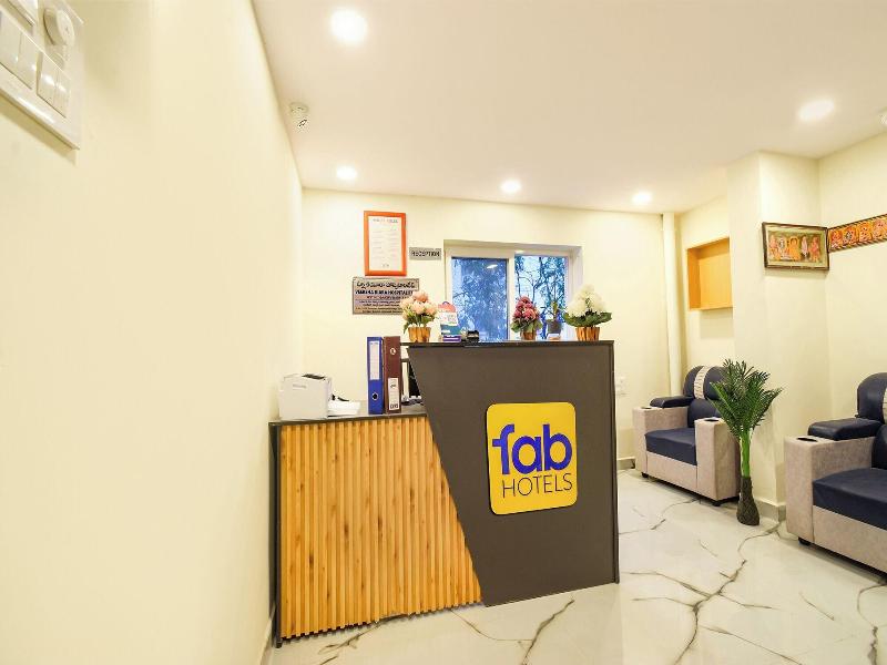 Fabhotel Vk's Gandimaisamma