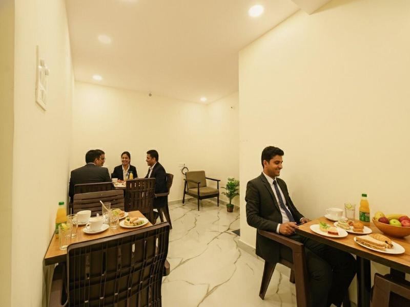 Fabhotel Vk's Gandimaisamma