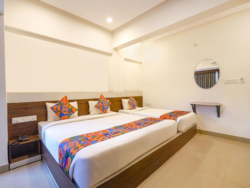 Fabhotel Royal N Comforts image