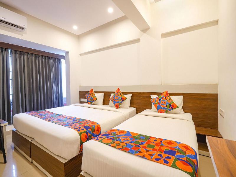 Fabhotel Royal N Comforts image