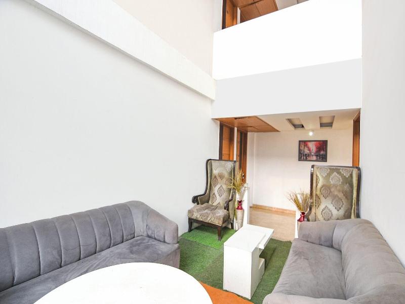 Fabhotel Prime Zen Inn image