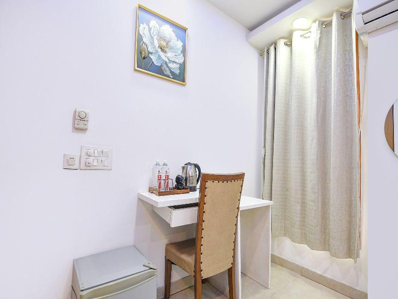 Fabhotel Prime Zen Inn image