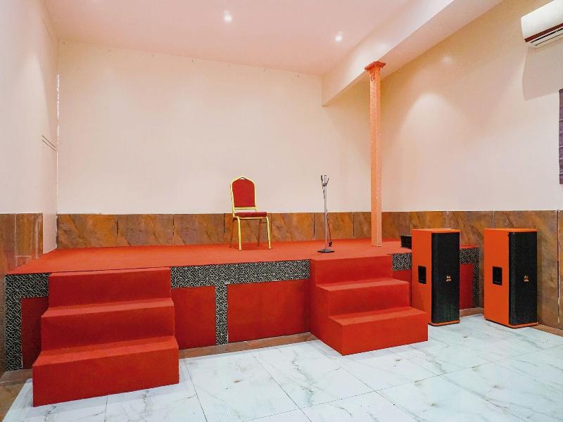 Fabhotel Rachana Residency image