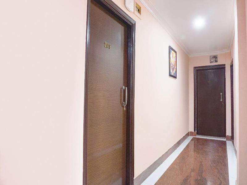 Fabhotel Rachana Residency image