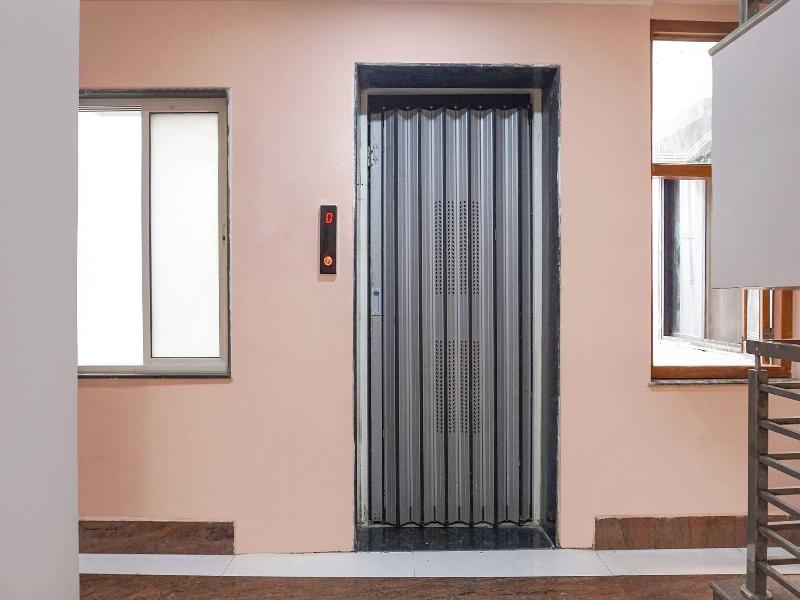 Fabhotel Rachana Residency image