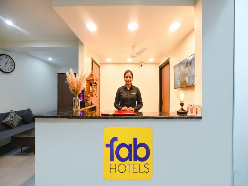 Fabhotel Rr Premium image
