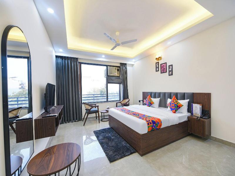 Fabhotel Rr Premium image