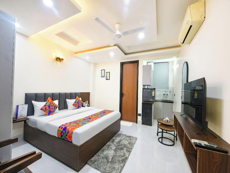 Fabhotel Rr Premium image