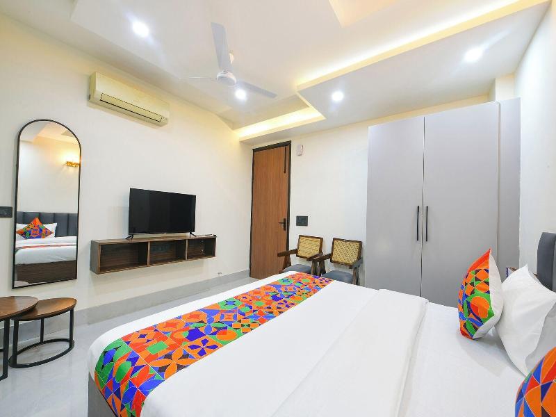 Fabhotel Rr Premium image