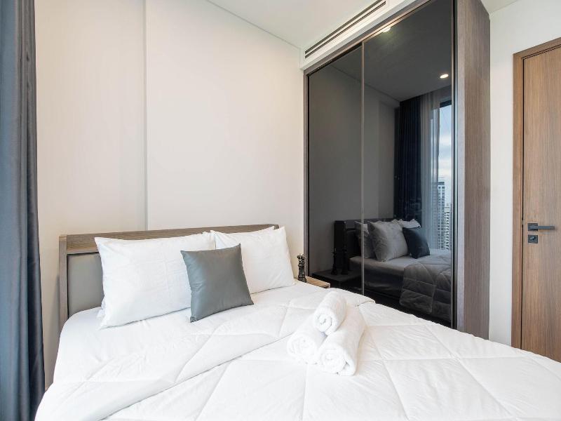 Kvg Luxstay West Tower Lumiere Riverside image