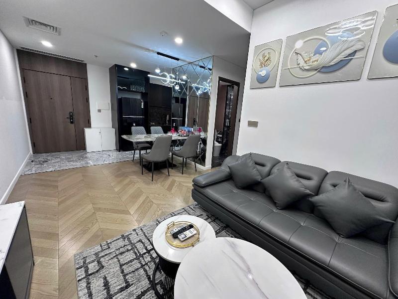 Kvg Luxstay West Tower Lumiere Riverside image